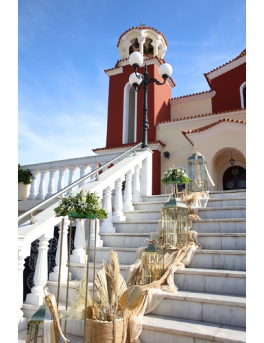 ΣΤΟΛΙΣΜΟΣ ΓΑΜΟΥ ΕΚΚΛΗΣΙΑΣ ΜΕ ΛΟΥΛΟΥΔΙΑ