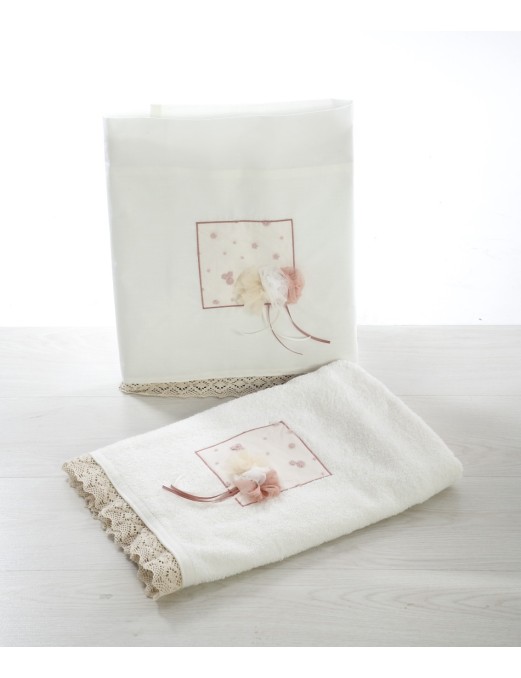 Βαπτιστικό Πακέτο Για Κορίτσι Με Θέμα Πριγκίπισσα ΣΚΒ 2258