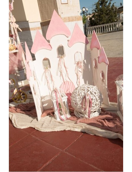 ΣΤΟΛΙΣΜΟΣ ΒΑΠΤΙΣΗΣ ΓΙΑ ΚΟΡΙΤΣΙ ΜΕ ΘΕΜΑ ΚΑΣΤΡΟ ΠΡΙΓΚΙΠΙΣΣΑΣ