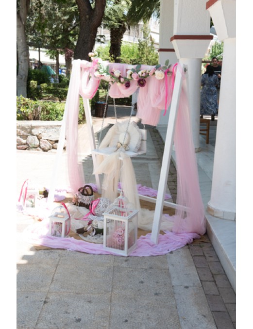 ΣΤΟΛΙΣΜΟΣ ΒΑΠΤΙΣΗΣ ΓΙΑ ΚΟΡΙΤΣΙ ΜΕ ΘΕΜΑ ΤΟ ΡΟΖ